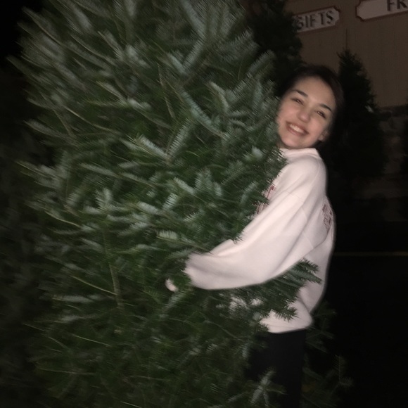 Meet your Posher, Izzy - Picture 6 of 8